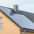 Kas kiša koją saulės elektrinės įrengimui: negauti leidimai, kaimynų sutikimai, namo statusas