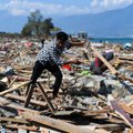 Indonezijoje po žemės drebėjimo iš trijų kalėjimų pabėgo šimtai nuteistųjų