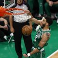 Atmosfera kaista: pavyzdingai žaidę „Celtics“ lyderiai jau kvėpuoja į nugaras „Heat“