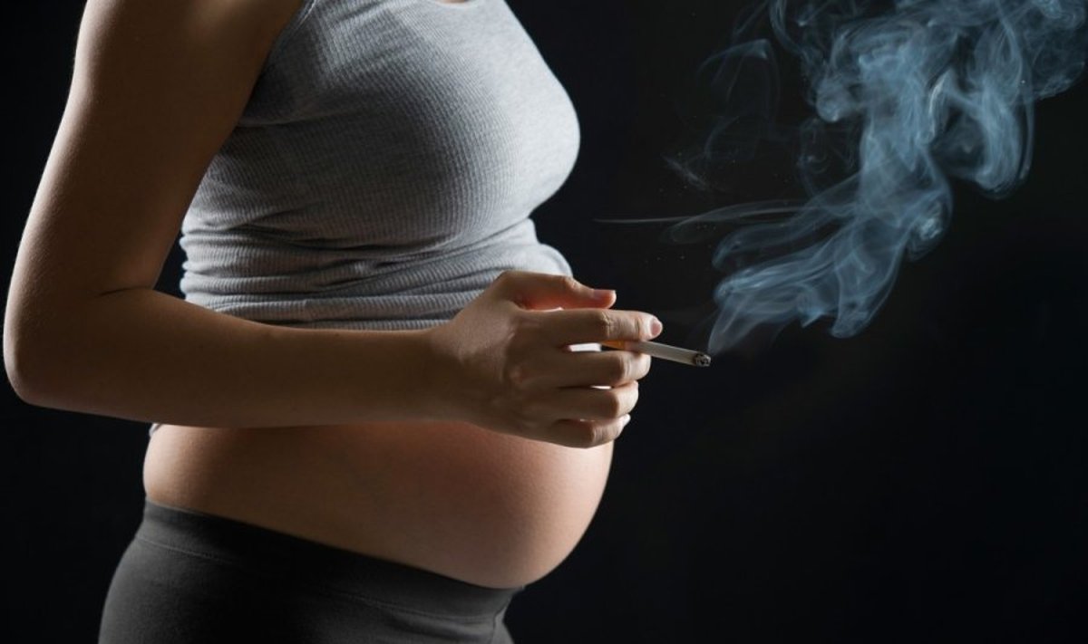 Rūkymas nėštumo metu