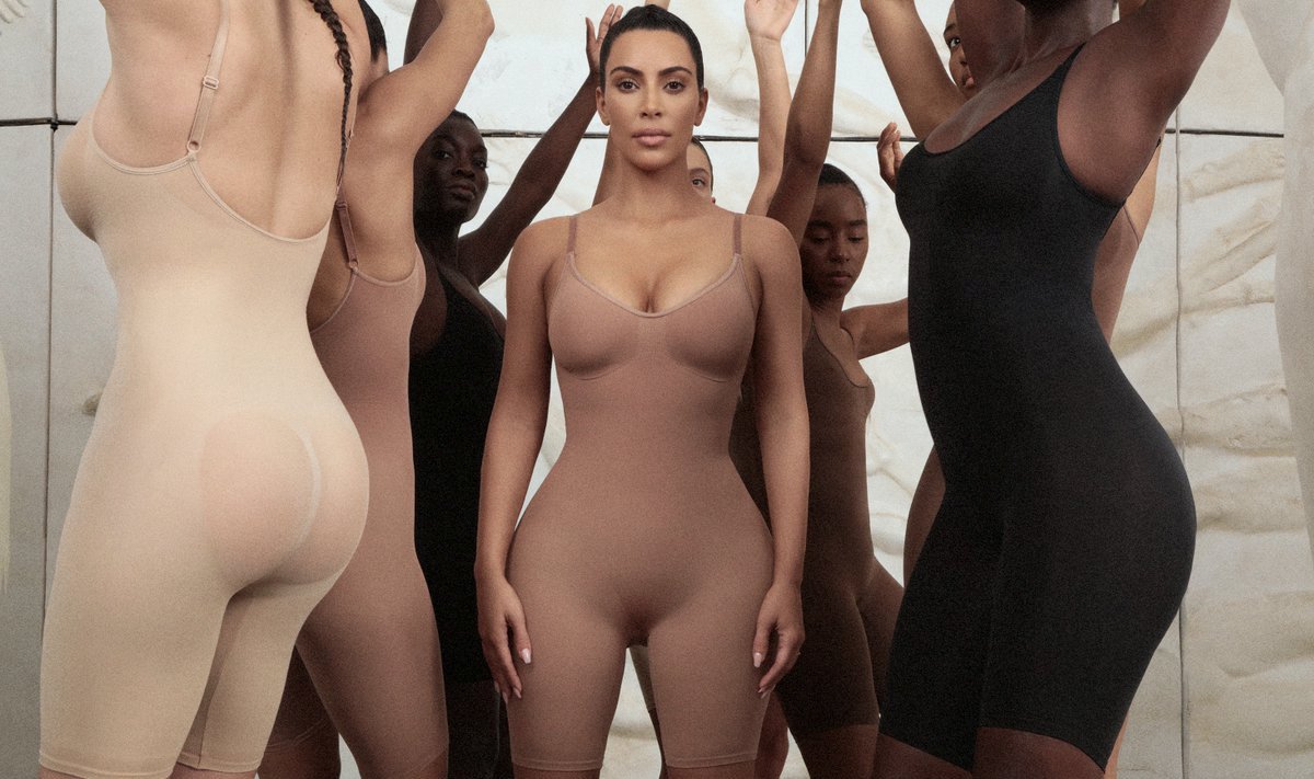 Kim Kardashian kolekcija „Kimono“