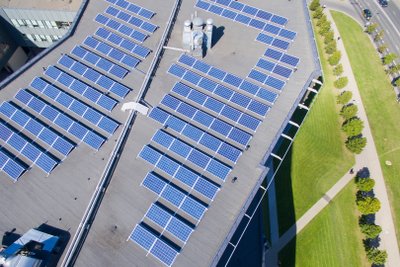 Saulės jėgainės ant Technopolio stogo