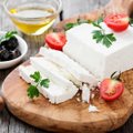 Graikijos virtuvės pažiba – feta: jei lig šiol galvojote, jog šis sūris tinka tik salotoms gardinti, smarkiai klystate