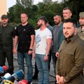 Командиры с "Азовстали" вернулись из Турции в Украину. Россия заявляет о нарушении договоренностей