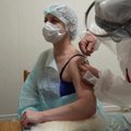 Maždaug 30 medikų sutiko savanoriškai skiepytis rusiška koronaviruso vakcina „Sputnik V“