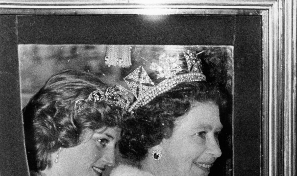 Princesė Diana ir karalienė Elizabeth