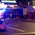 Berlyne sunkvežimiui įsirėžus į Kalėdų mugę žuvo devyni žmonės