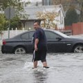 Kaip neapsigauti ir nenusipirkti potvynio apgadinto automobilio