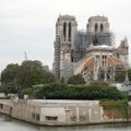 Paryžiaus katedros rektorius: restauracijai gali prireikti 15–20 metų
