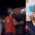 Глава футбольной федерации Испании Луис Рубиалес, поцеловавший спортсменку в финале женского ЧМ, подал в отставку