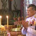 Naujasis Tailando karalius vadovavo maldoms už velionį tėvą
