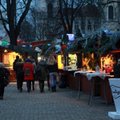 Kauno Kalėdų miestelio prekybininkė: žmones atbaido eglutė