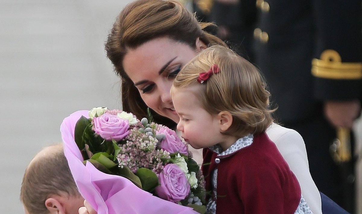 Princesė Charlotte ir Kate Middleton