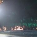 Paviešintas vaizdo įrašas, kaip J.Bieberiui ant scenos pritrūko oro