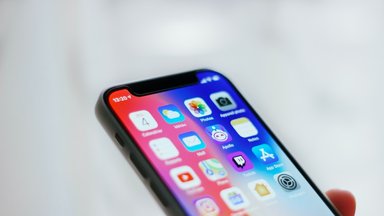 Prancūzija „Apple“ suteikė dar vieną galimybę: „iPhone 12“ iš prekybos gali būti pašalintas visoje Europoje