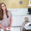 Jautrūs ir skaudantys dantys: odontologė įvardijo priežastis ir išeitis