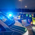 Eismo nelaimė Trakų rajone: sudaužytame automobilyje buvo prispaustas vairuotojas