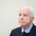 Politologai pabrėžia McCaino įtaką keliant Lietuvai aktualius klausimus