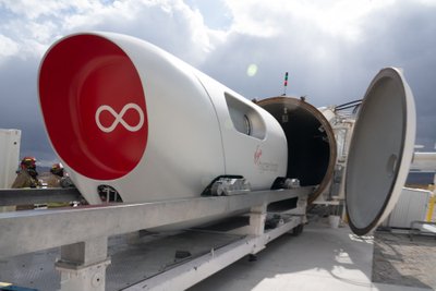 Vykdomojo direktoriaus teigimu, kelionė „Virgin Hyperloop“ bus sklandi.