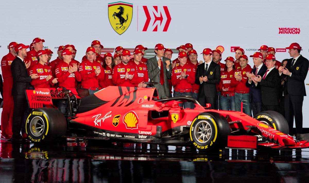 "Ferrari" pristatė savo šio sezono bolidą