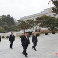 Kim Jong Unas paragino paspartinti pasirengimą karui