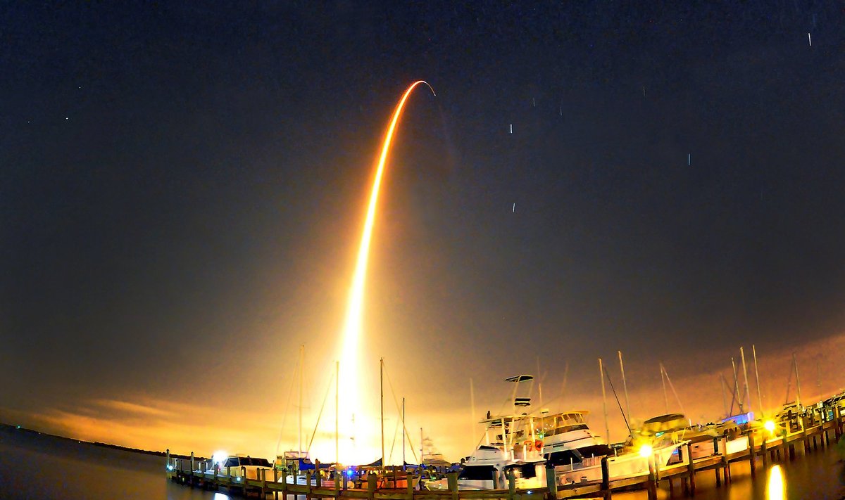 "SpaceX" launch