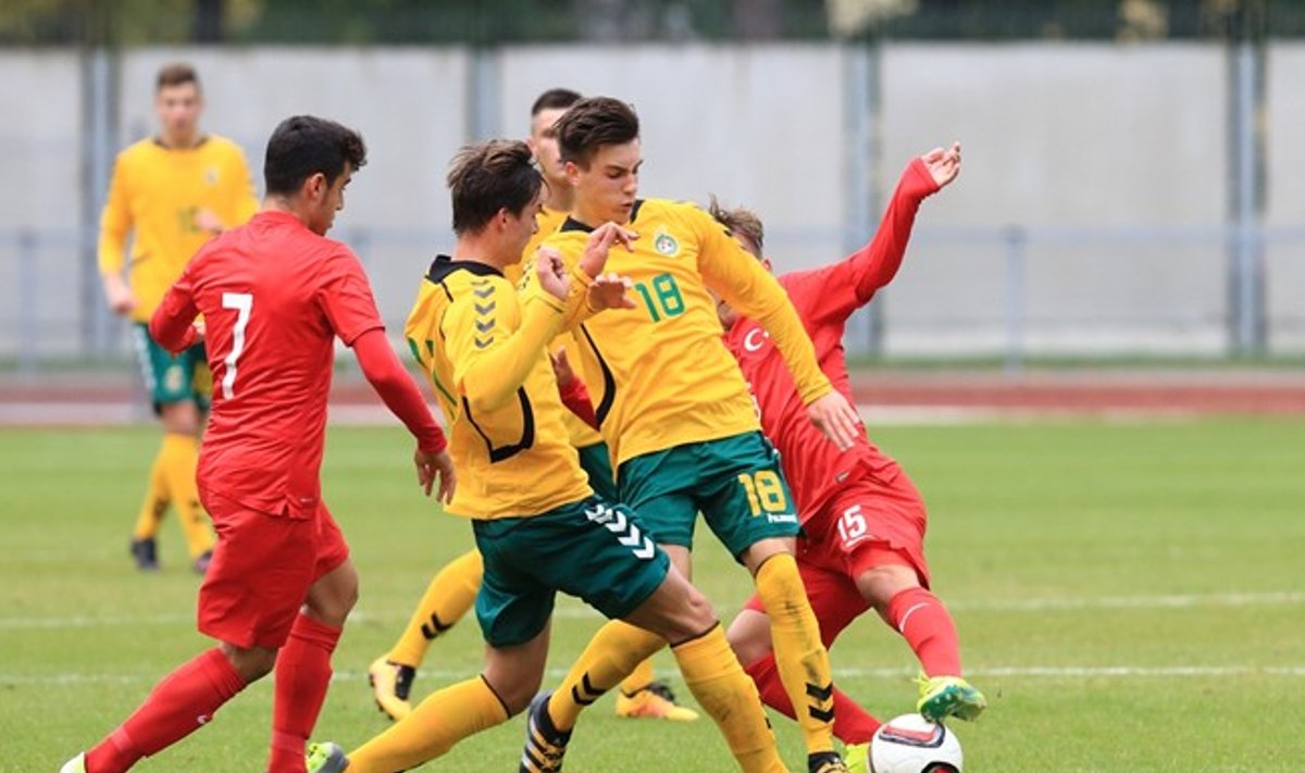 Futbolas: Lietuva U17 – Turkija U17
