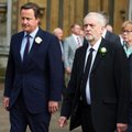 Daugiau kaip pusė JK šešėlinių ministrų pasitraukė, kilus krizei dėl leiboristų lyderio