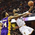 NBA naktis: „Cavaliers“ palaužė „Lakers“, „Rockets“ po pratęsimo įveikė „Timberwolves“