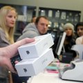 Konkurentų spaudžiama „Apple“ svarsto apie telefonus su milžiniškais ekranais