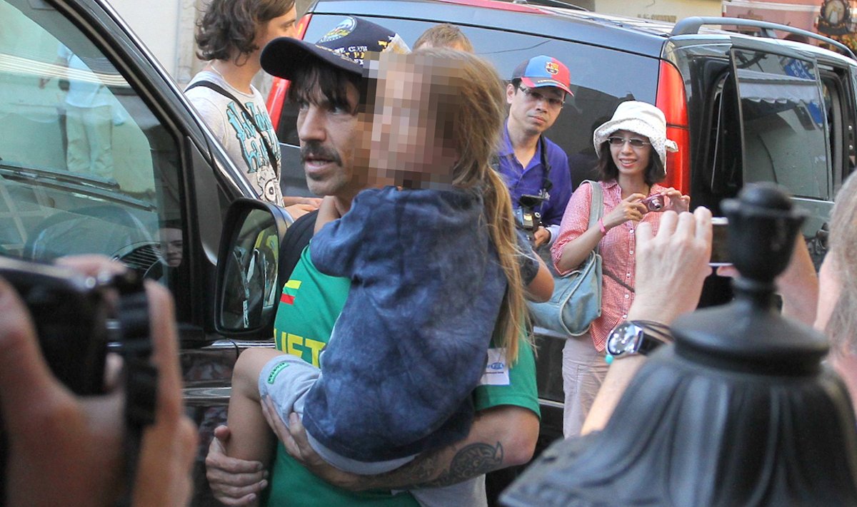 Anthony Kiedis su sūnumi