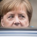 Vienintelis Merkel sprendimas kainuoja itin brangiai: braška Europos pamatai?