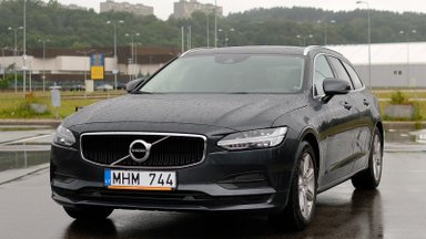 Naudoto „Volvo V90 “ testas: švediška alternatyva vokiškai trijulei