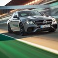 „Mercedes-Benz“ pristatė galingiausią visų laikų E klasės versiją