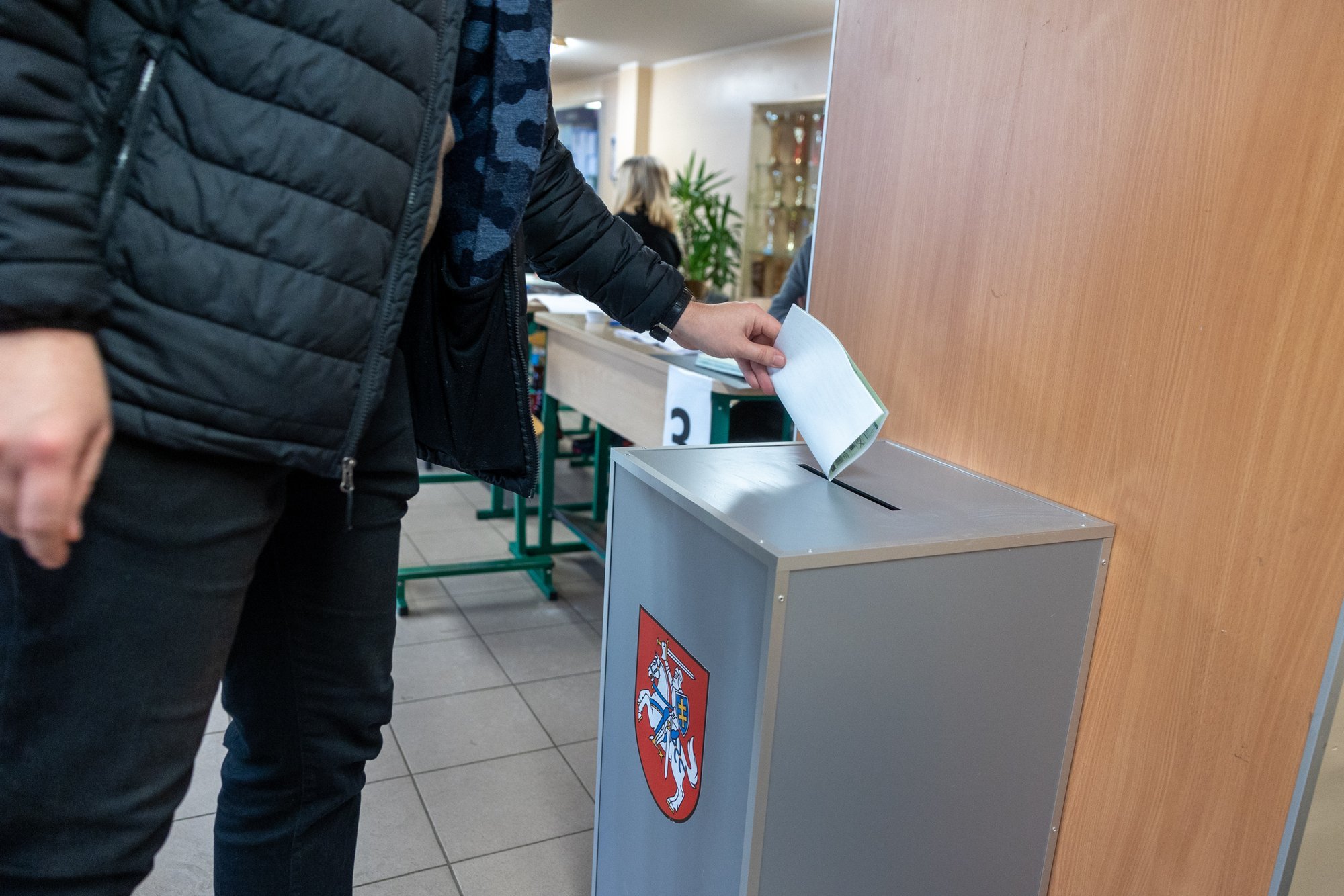 VRK savivaldos rinkimų dalyviams grąžins beveik 1 mln. eurų užstatų Delfi