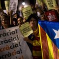 Madridas didina spaudimą Katalonijai, sulaikyti du įtakingi separatistai