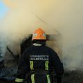Vilniaus rajone, gesindami gaisrą, ugniagesiai sulaukė grasinimų ir įžeidinėjimų