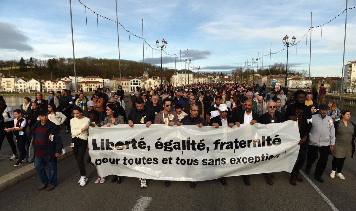 Prancūzijoje – 12-a streiko prieš pensijų reformą diena