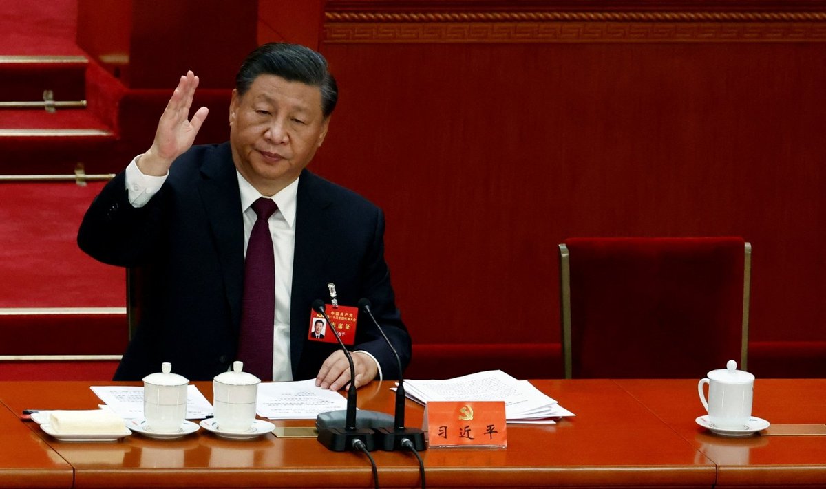 Xi Jinpingas Kinijos komunistų partijos suvažiavime įtvirtino savo valdžią