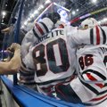 NHL finalo starte – „Blackhawks“ pergalė