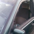 Girtas paspirtukininkas supyko – suniokojo „Mercedes-Benz“