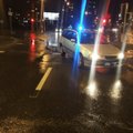 Girtas vairuotojas Vilniuje sužalojo pėsčiąją