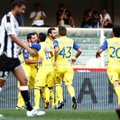 Italijos čempionato turas prasidėjo „Chievo“ futbolininkų pergale ir dvejomis lygiosiomis