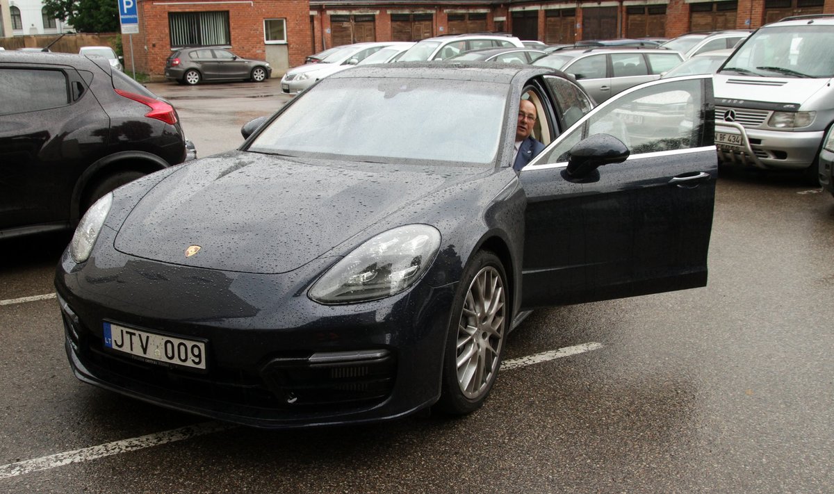 Visvaldas Matijošaitis and his "Porsche"