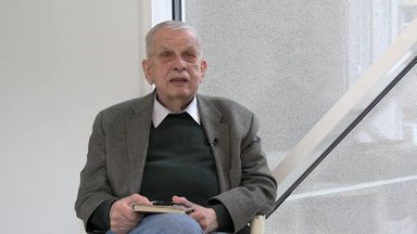 Премия Союза писателей присуждена Томасу Венцлове
