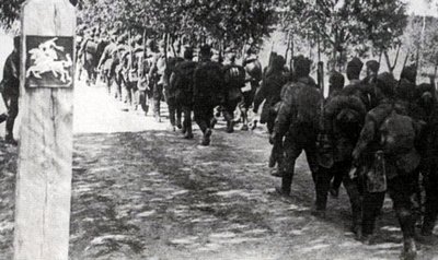 Sovietų kariai okupuoja Lietuvą 1940 m.