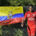 Ekvadoro rinktinės saugas A. Valencia susiejo savo ateitį su „Man United“