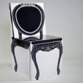 Dizaino kokteilis: Viktorijos laikų kėdė iš perdirbto kartono