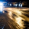 Lietuvoje eismą vietomis sunkina plikledis, Rusnėje nebekeliami automobiliai