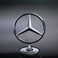 „Mercedes-Benz“ keis modelių pavadinimą